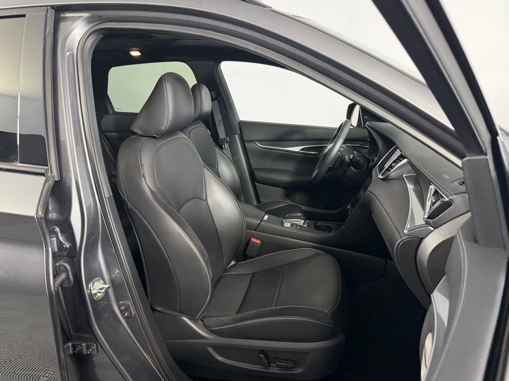 Used 2023 INFINITI QX50 Sport image 32