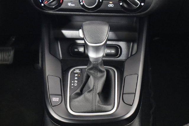 Used 2024 Kia Soul LX w/ Option Group 015 FWD image 28