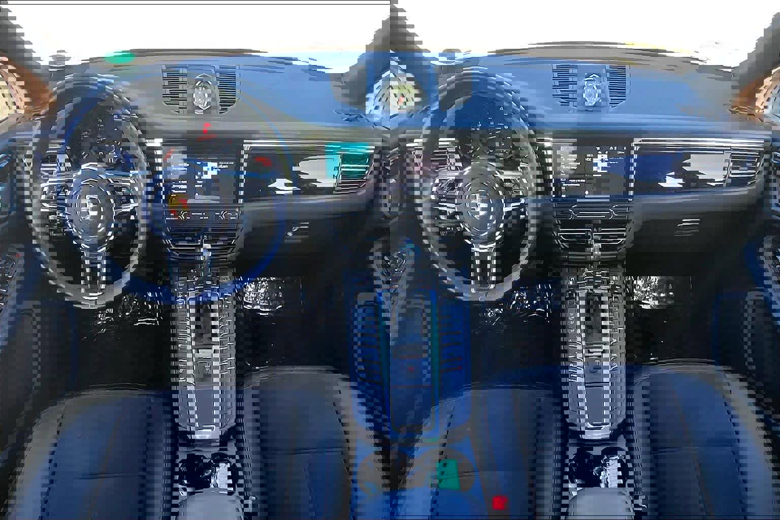 Used 2021 Porsche Macan image 15