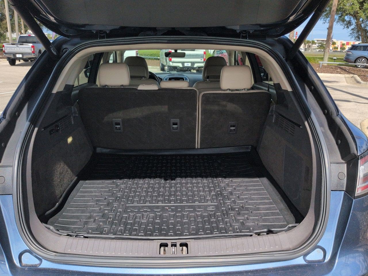 Certified 2019 Lincoln Nautilus Reserve w/ Driver Assistance Package AWD/4WD image 14