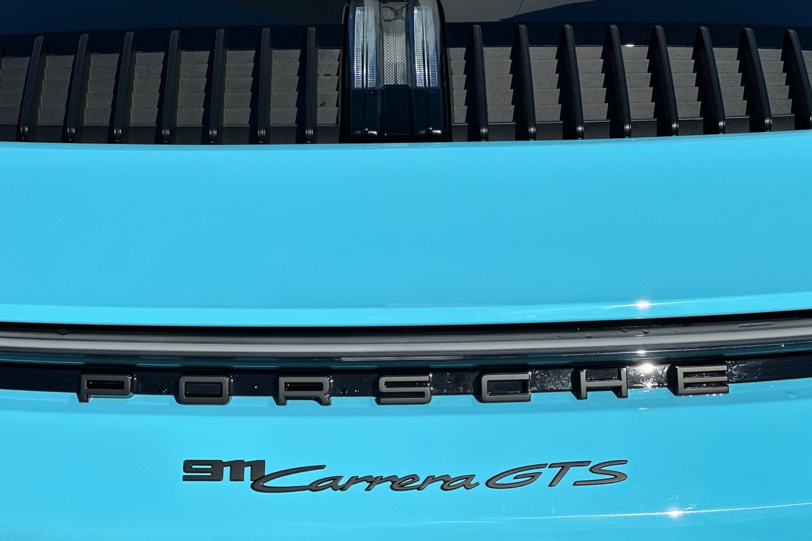 Certified 2024 Porsche 911 Carrera GTS RWD image 38
