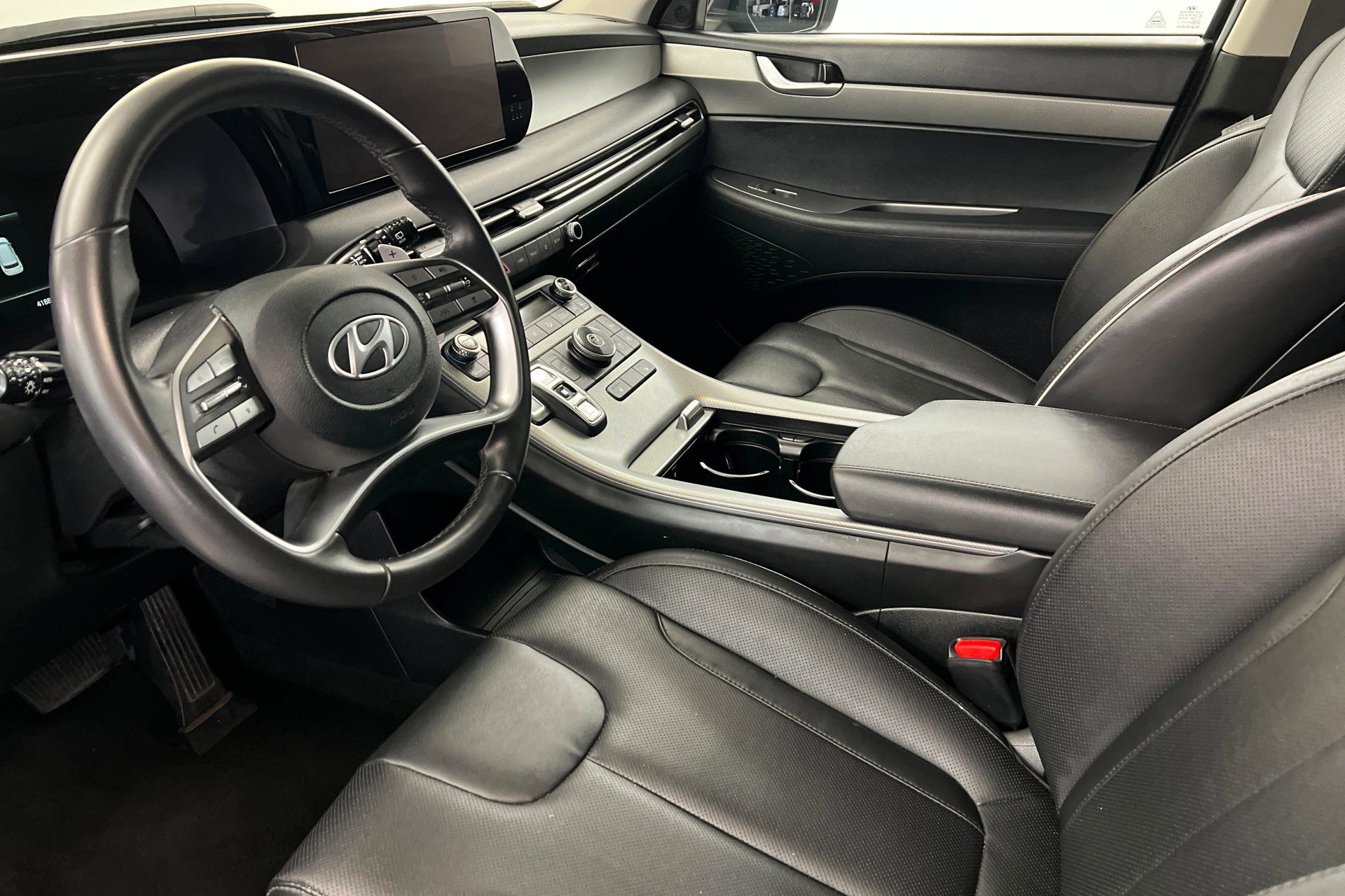 Used 2025 Hyundai Palisade SEL image 16