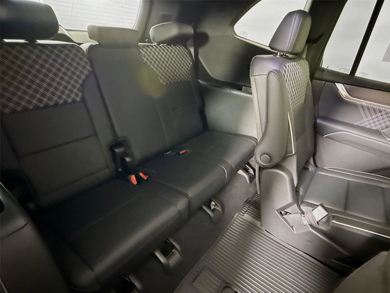 New 2026 GMC Acadia Denali AWD/4WD image 23