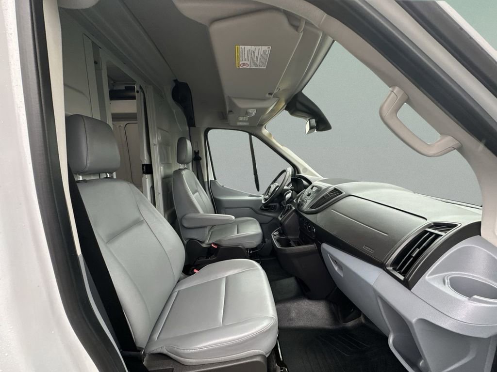 Used 2019 Ford Transit 150 148 Medium Roof RWD image 17