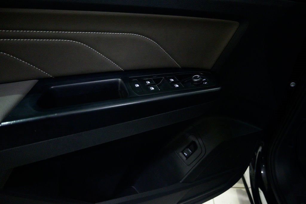 Used 2021 Volkswagen Atlas SE image 20