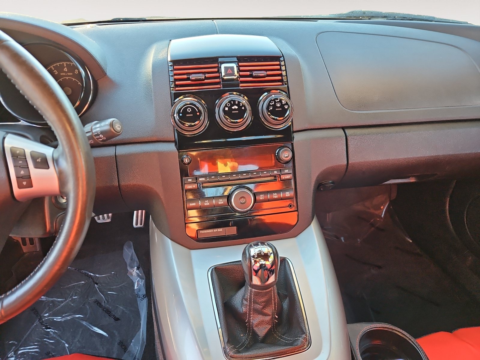 Used 2007 Saturn Sky w/ Premium Trim Pkg RWD image 11
