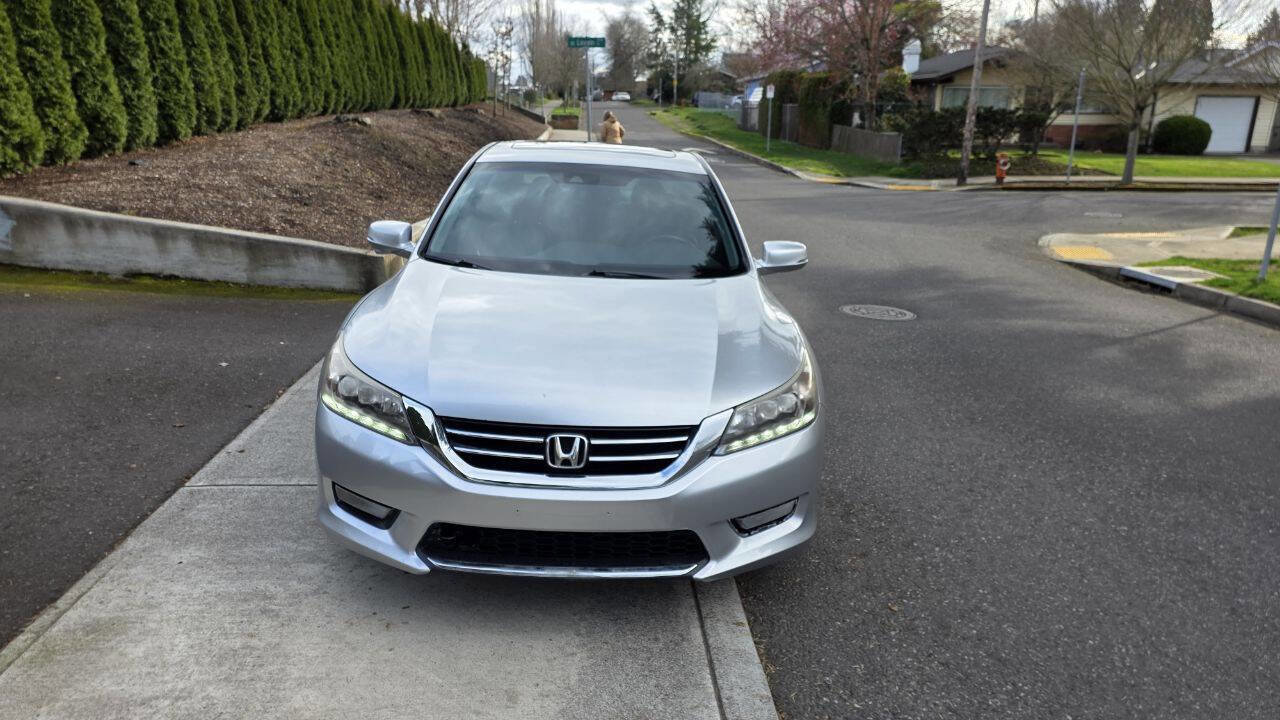 Used 2014 Honda Accord Touring image 2
