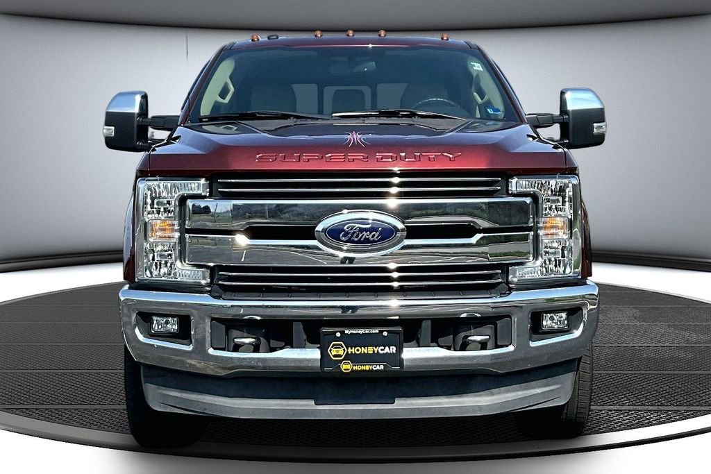 Used 2017 Ford F250 Lariat w/ Chrome Package image 2