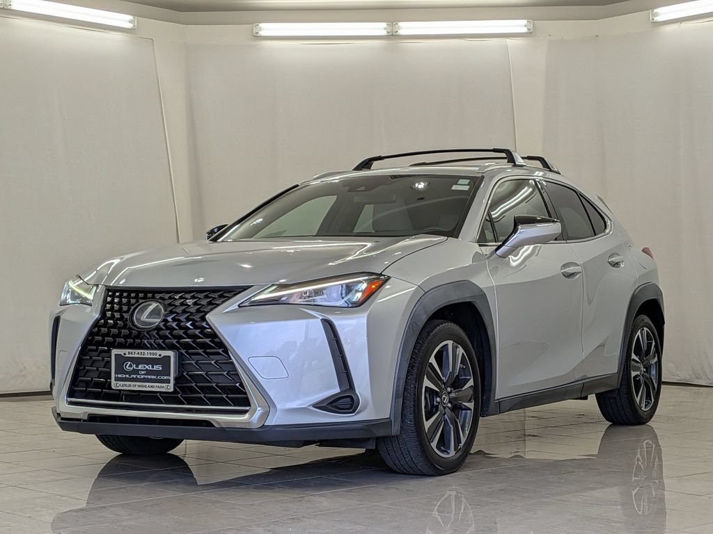 Used 2019 Lexus UX 200 w/ Accessory Package FWD image 4