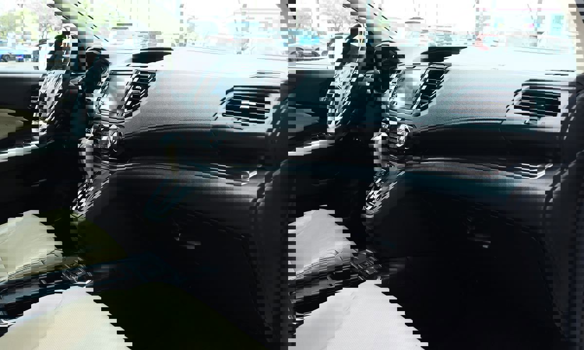 Used 2016 Honda CR-V Touring image 36