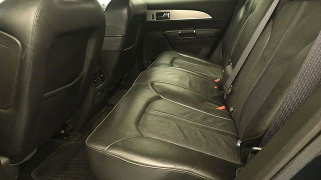 Used 2014 Lincoln MKX FWD w/ Equipment Group 101A image 10