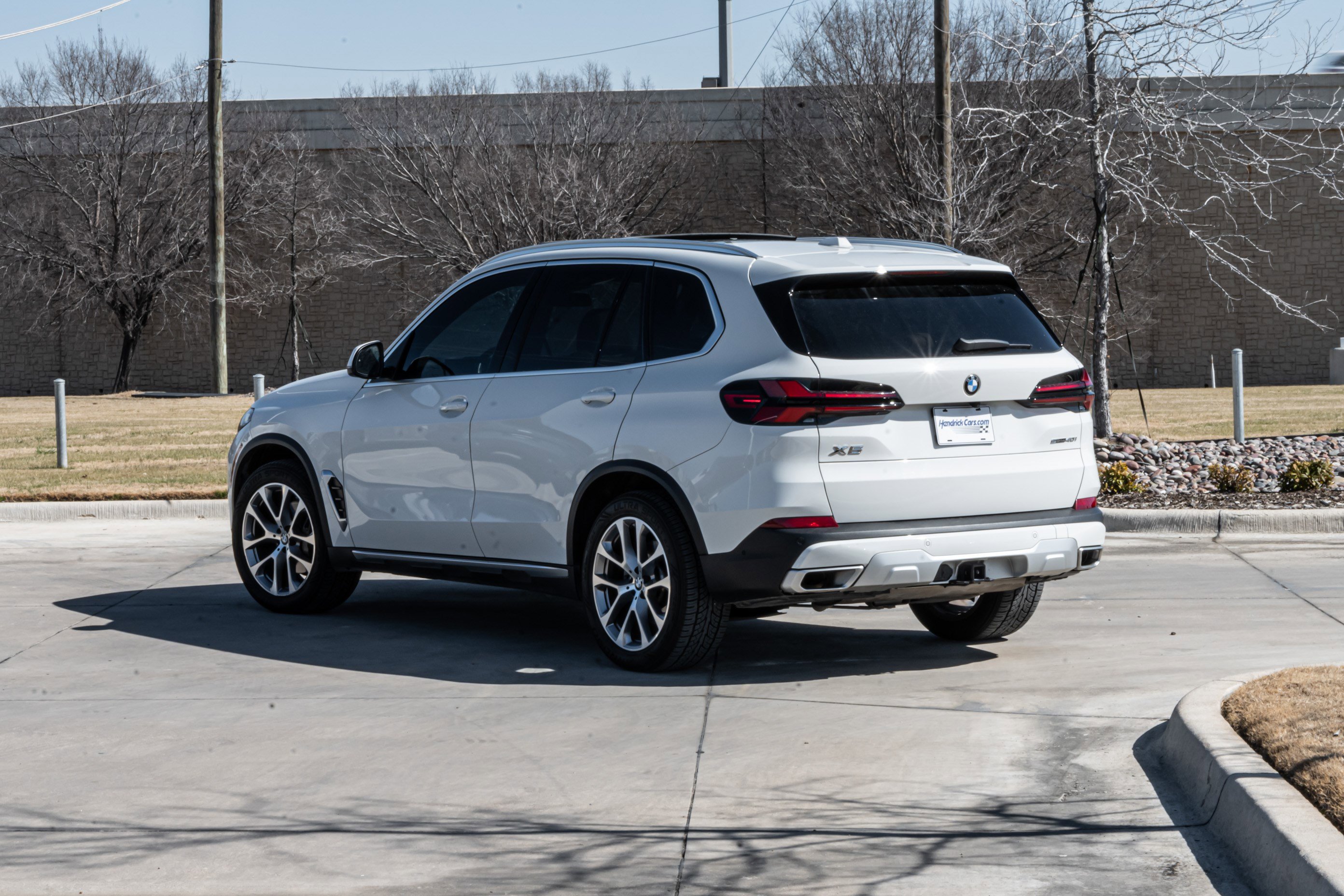 Certified 2024 BMW X5 sDrive40i image 3