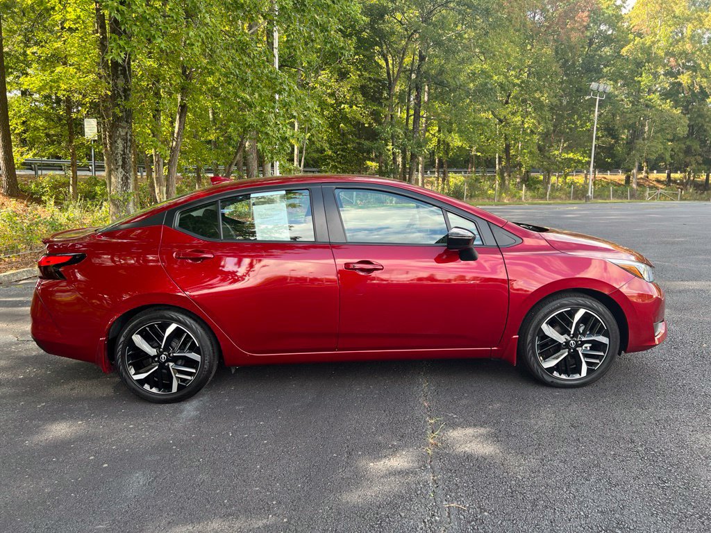 Used 2025 Nissan Versa SR w/ Trunk Package FWD image 2