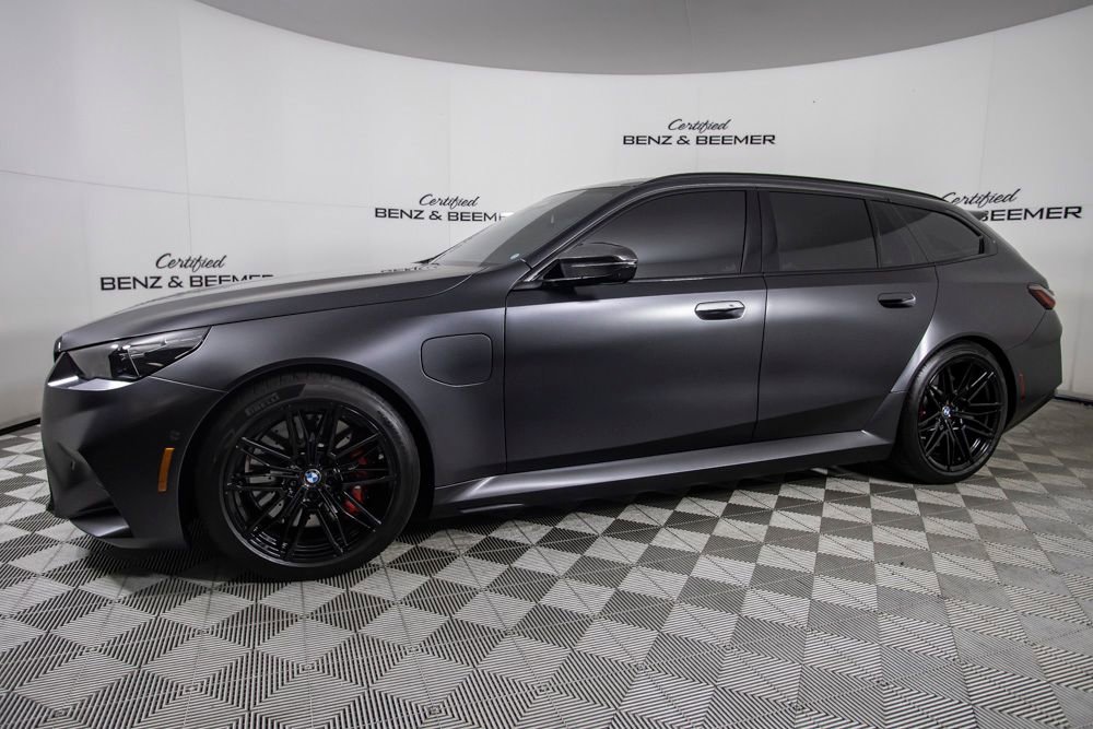 Used 2025 BMW M5 Touring AWD/4WD image 10