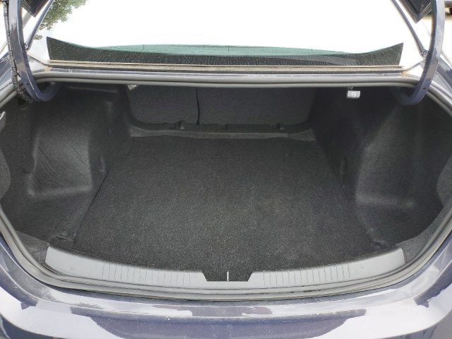 Used 2025 Chevrolet Malibu LT FWD image 31