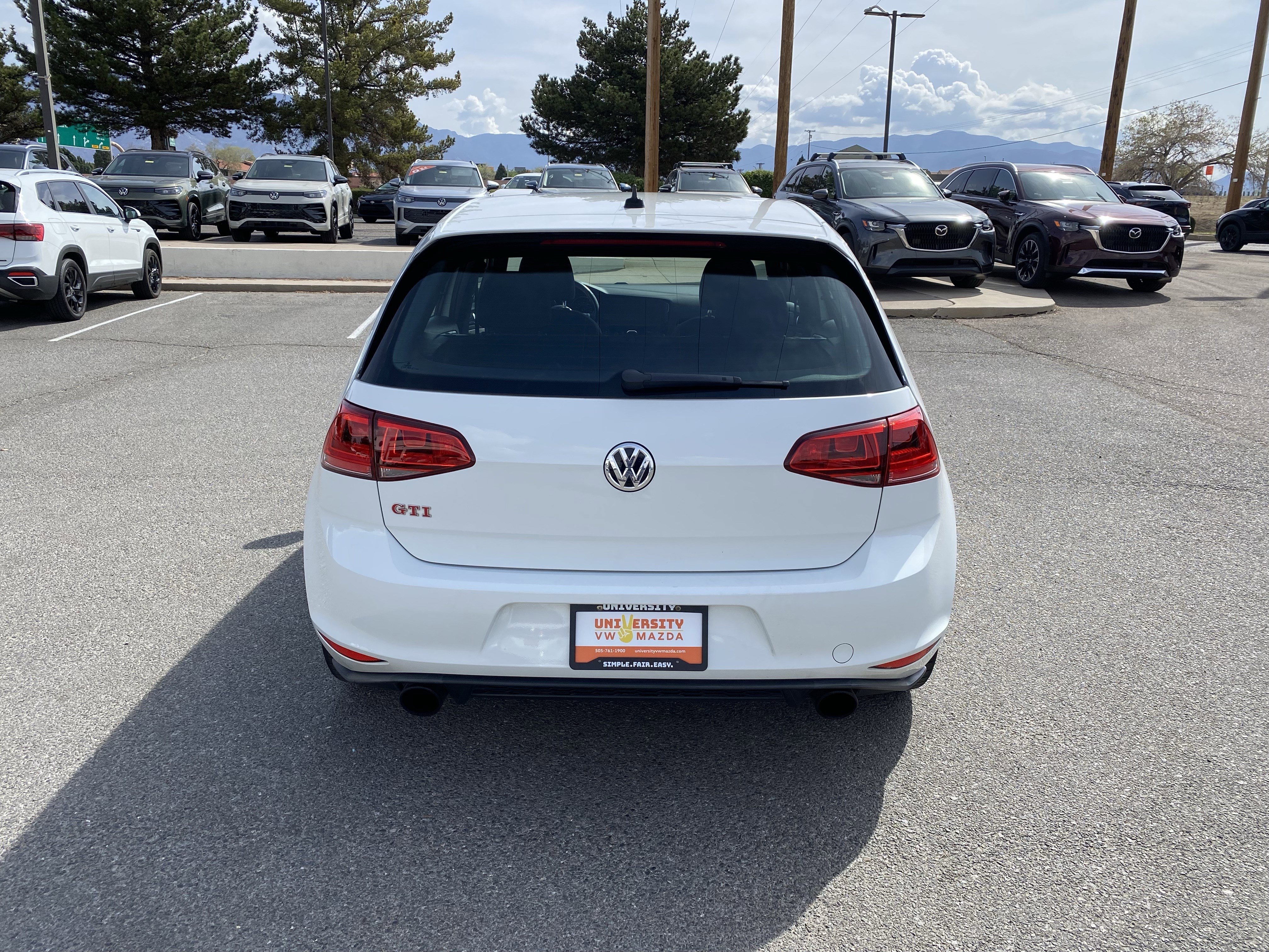 Used 2017 Volkswagen GTI Sport image 41