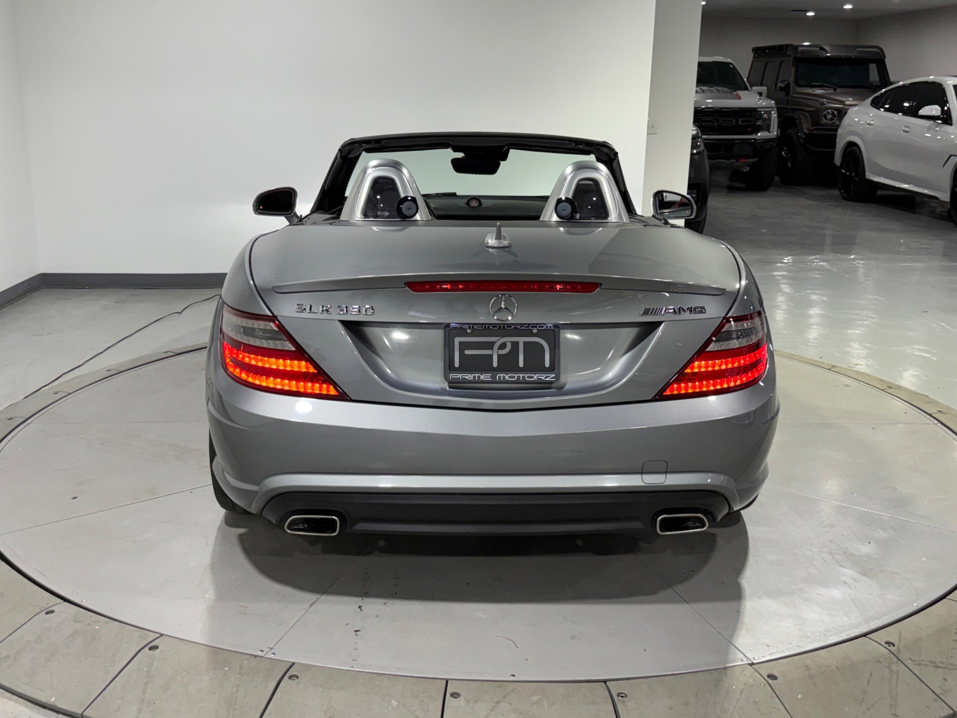 Used 2015 Mercedes-Benz SLK 350 image 16