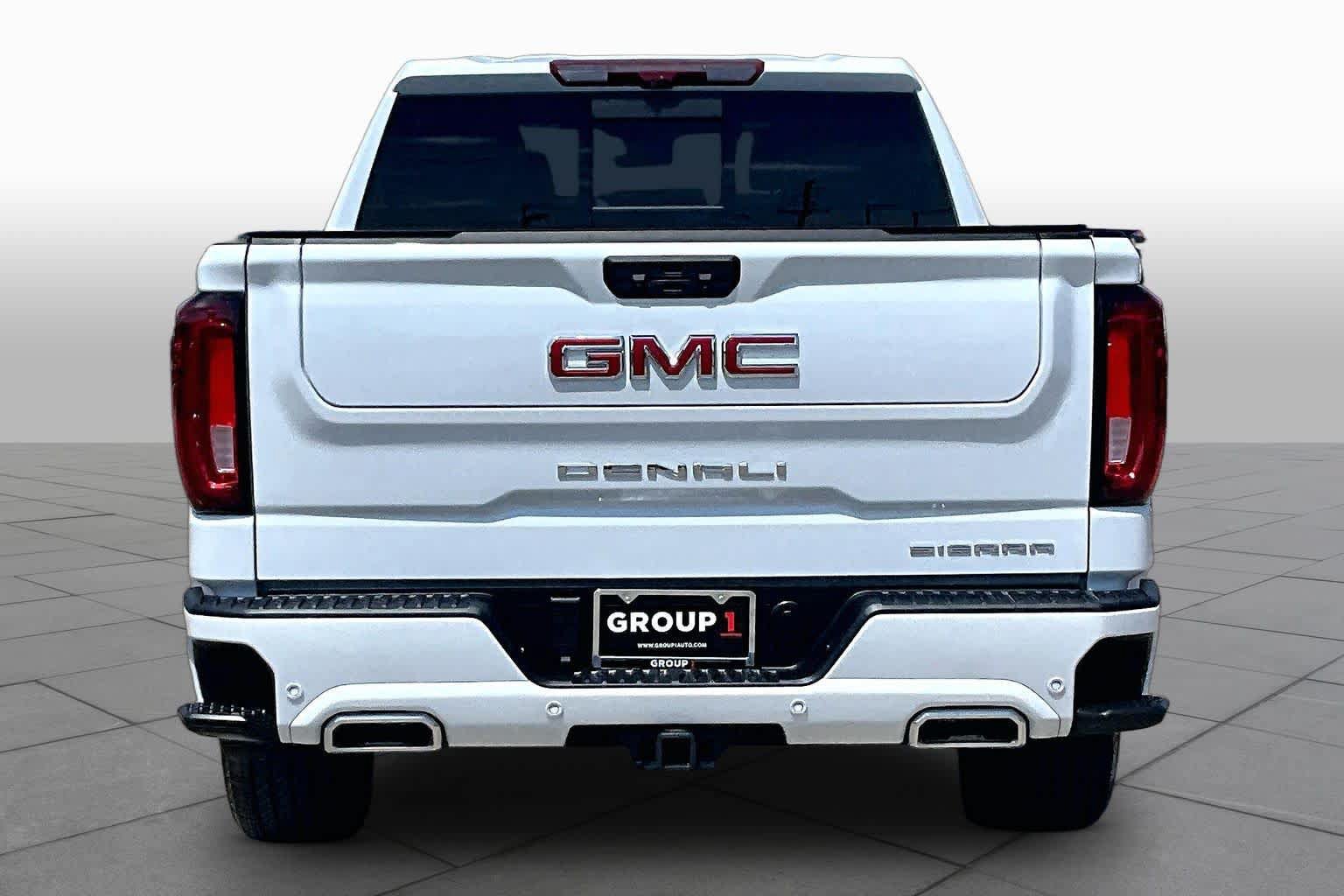 Used 2026 GMC Sierra 1500 Denali AWD/4WD image 5