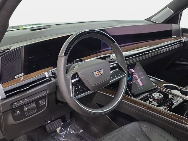 Used 2026 Cadillac Escalade ESV Platinum Sport w/ LPO, Floor Liner Package RWD image 16