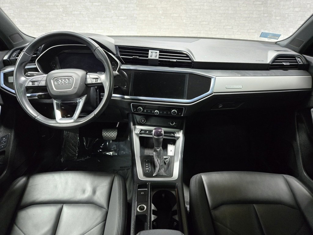 Used 2024 Audi Q3 2.0T Premium image 36