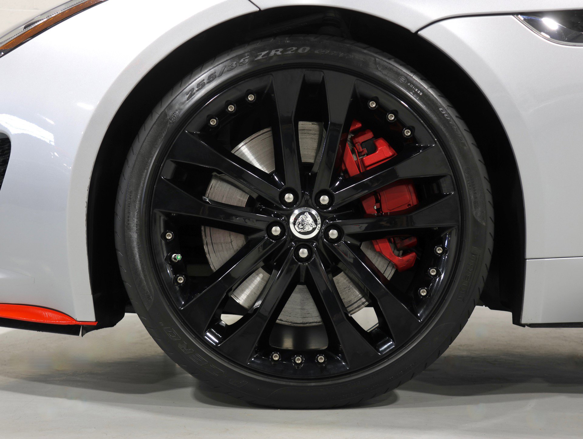 Used 2014 Jaguar F-TYPE S image 32