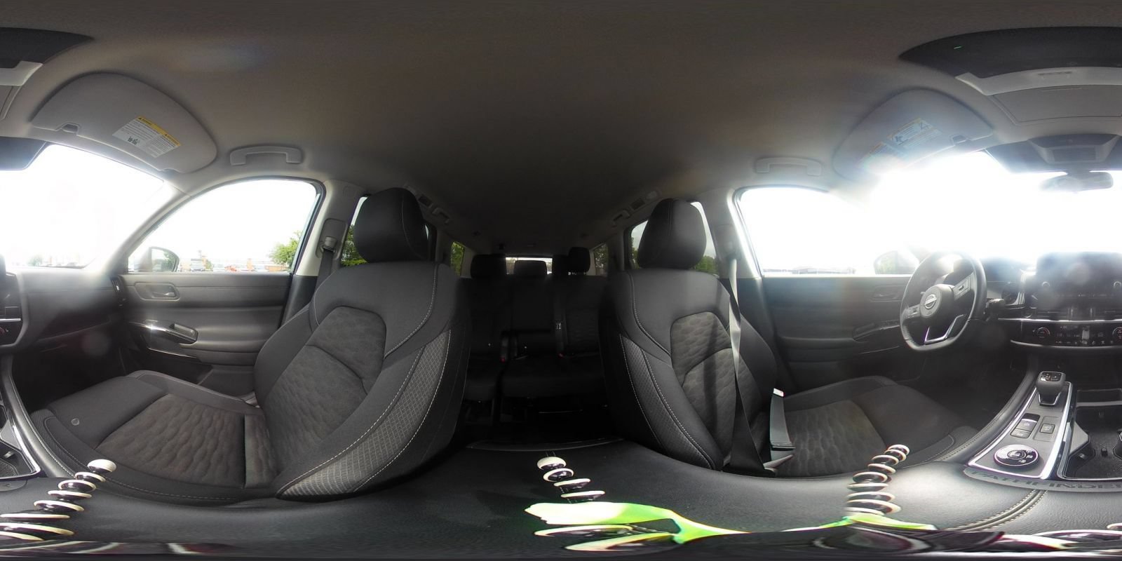 Used 2025 Nissan Pathfinder SV AWD/4WD image 35