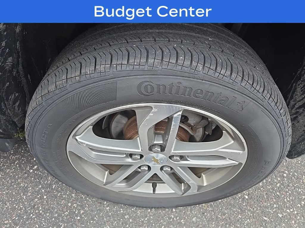 Used 2017 Chevrolet Equinox Premier w/ Enhanced Convenience Package FWD image 31