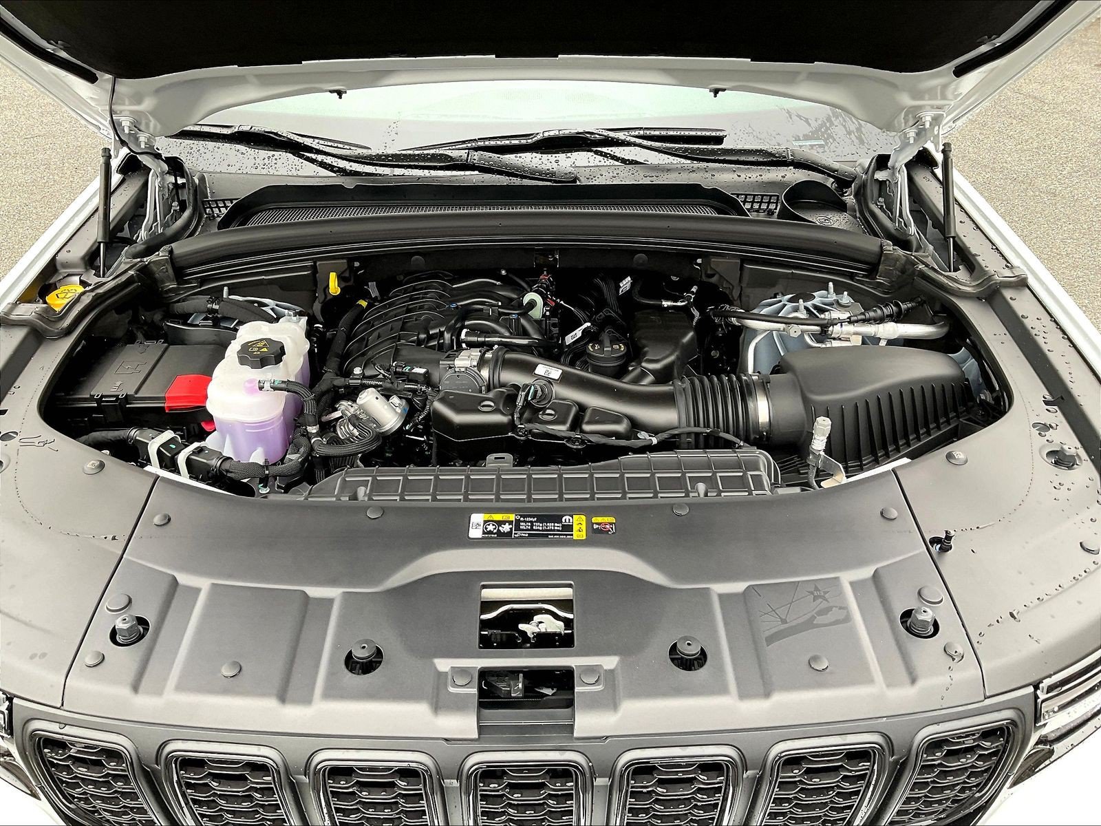 New 2027 Jeep Grand Cherokee Laredo X AWD/4WD image 11