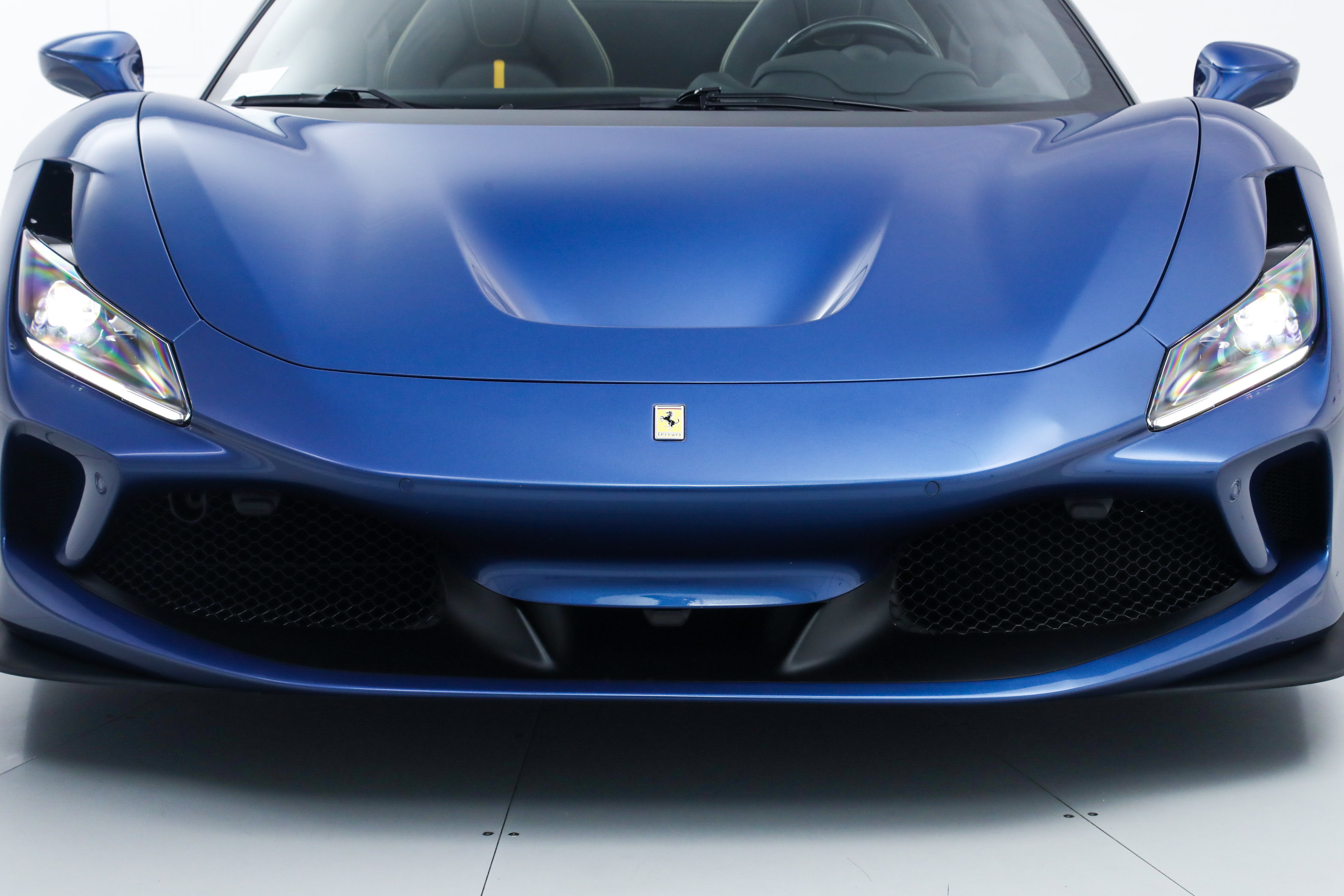 Certified 2023 Ferrari F8 Tributo RWD image 14