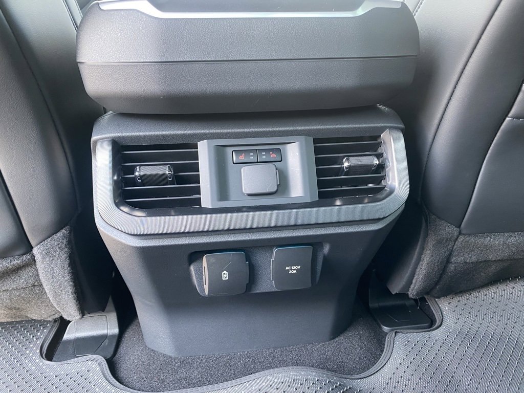 New 2025 Ford F150 Platinum image 32