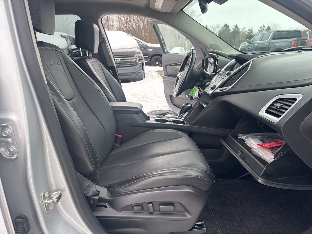 Used 2016 GMC Terrain Denali image 28