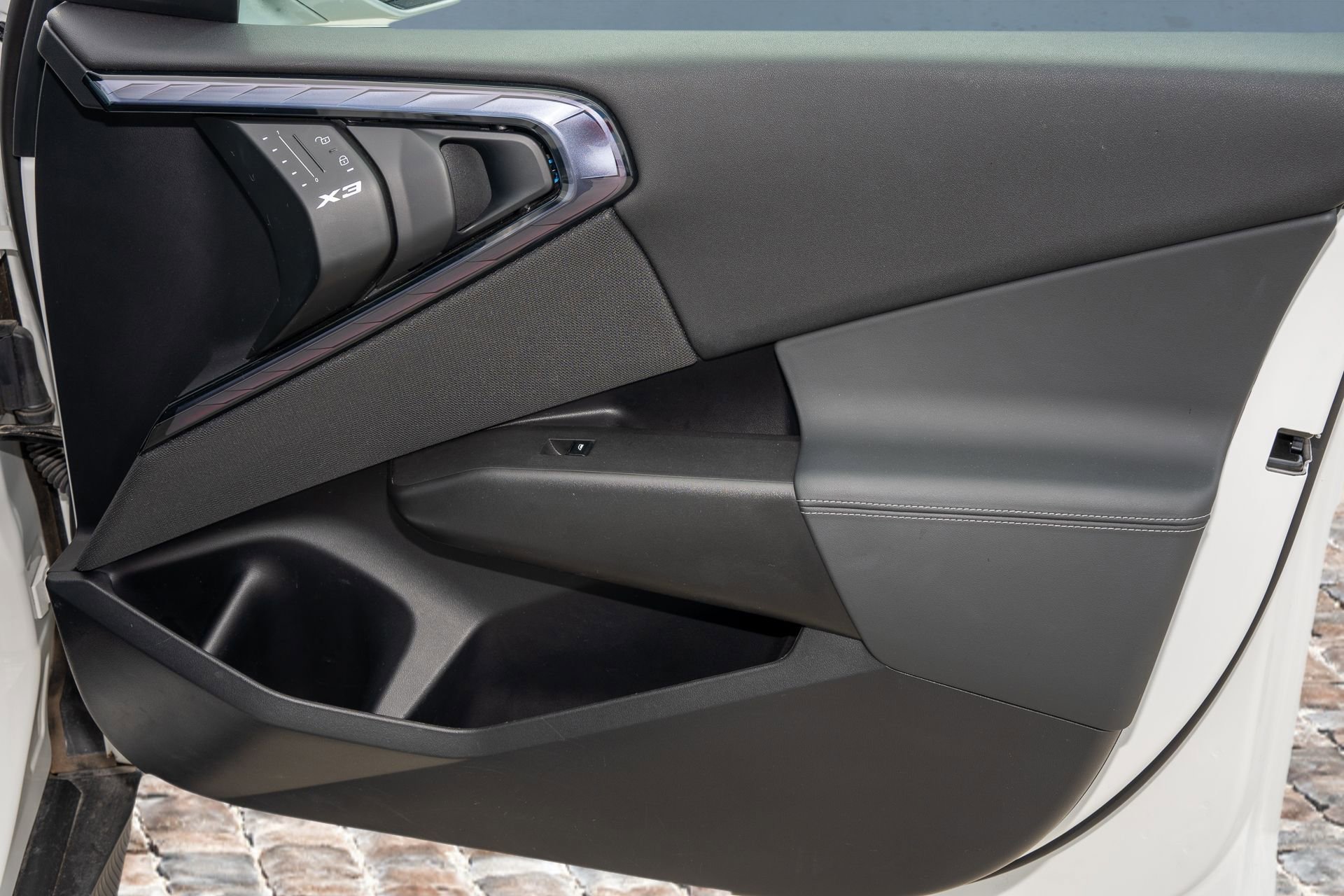 Used 2025 BMW X3 xDrive30i image 13