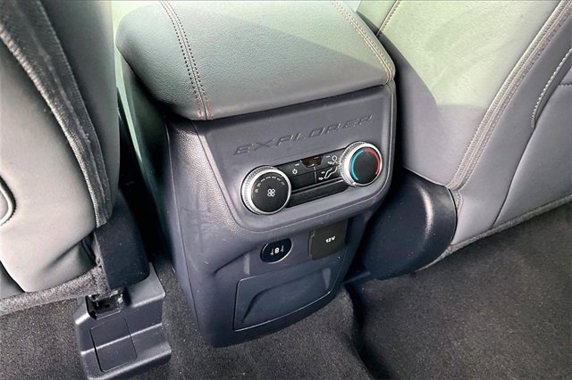 Used 2025 Ford Explorer Active w/ Active Comfort Package image 10