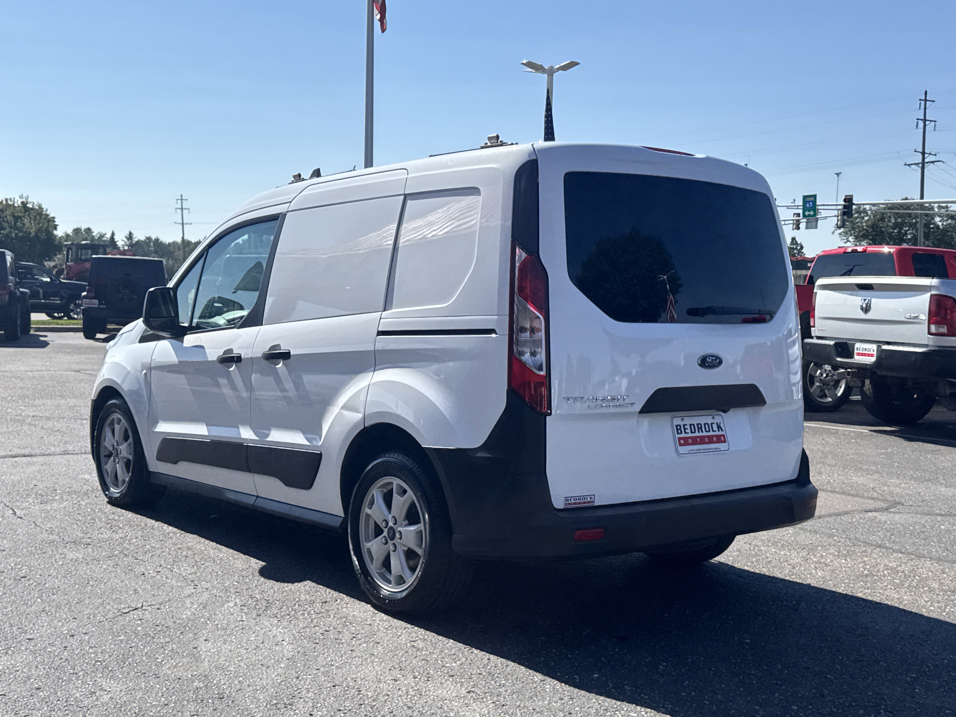 Used 2019 Ford Transit Connect XL image 5
