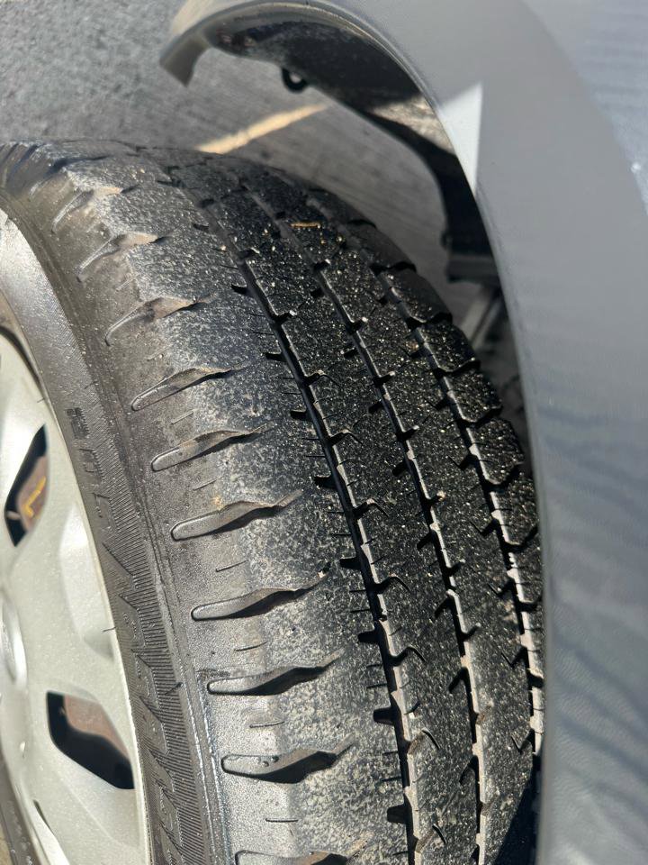 Used 2012 Ford Transit Connect XL image 14