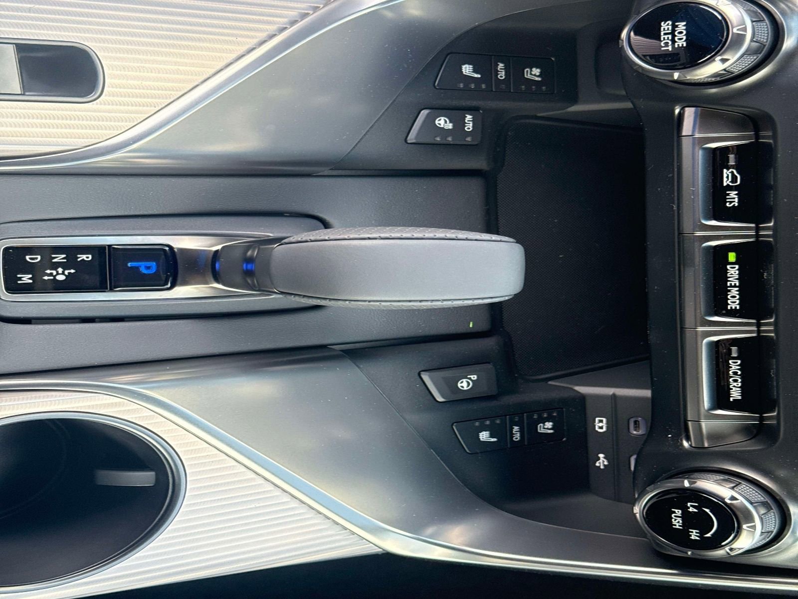 New 2026 Lexus LX 700h F Sport image 27