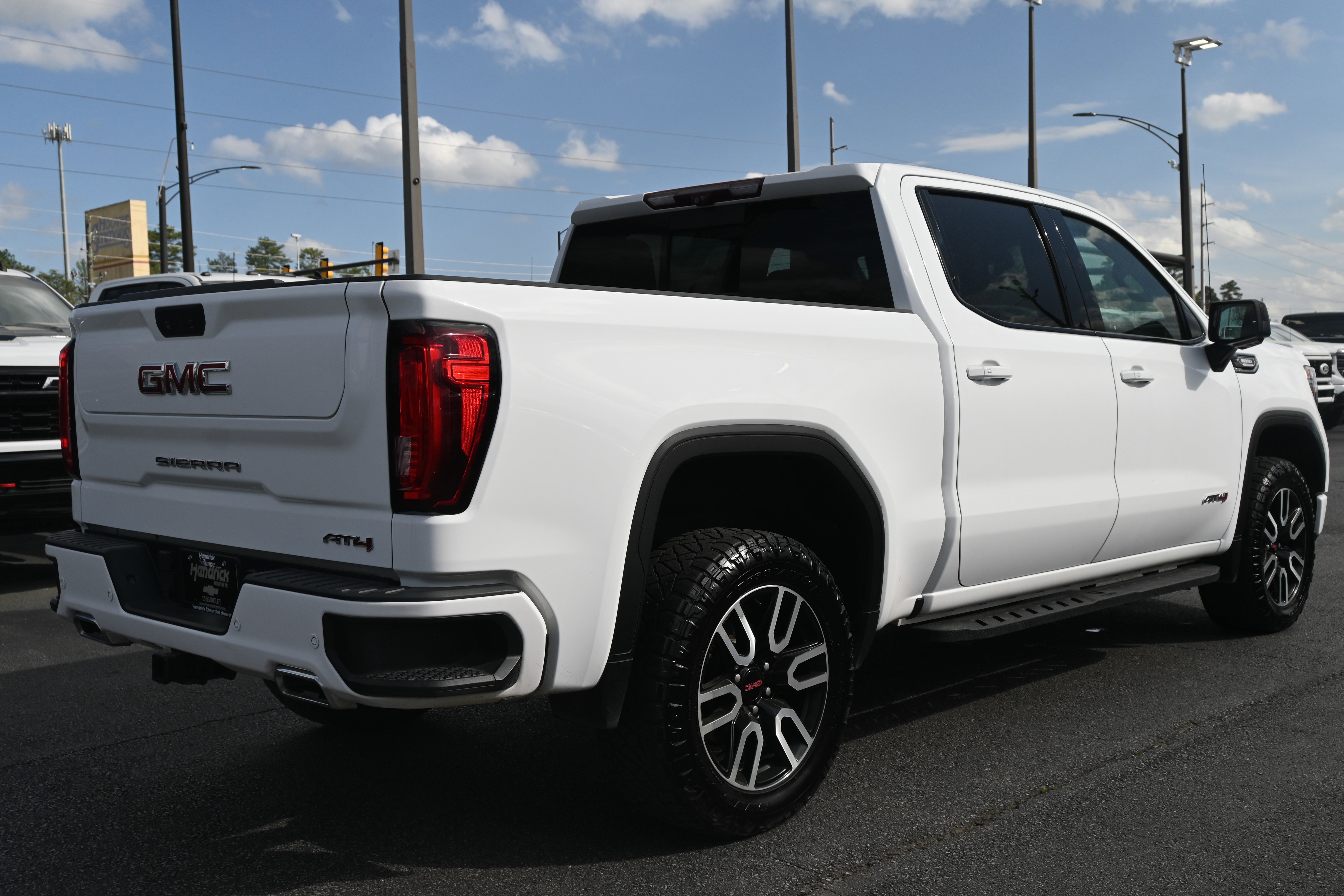 Used 2020 GMC Sierra 1500 AT4 w/ AT4 Premium Package image 14