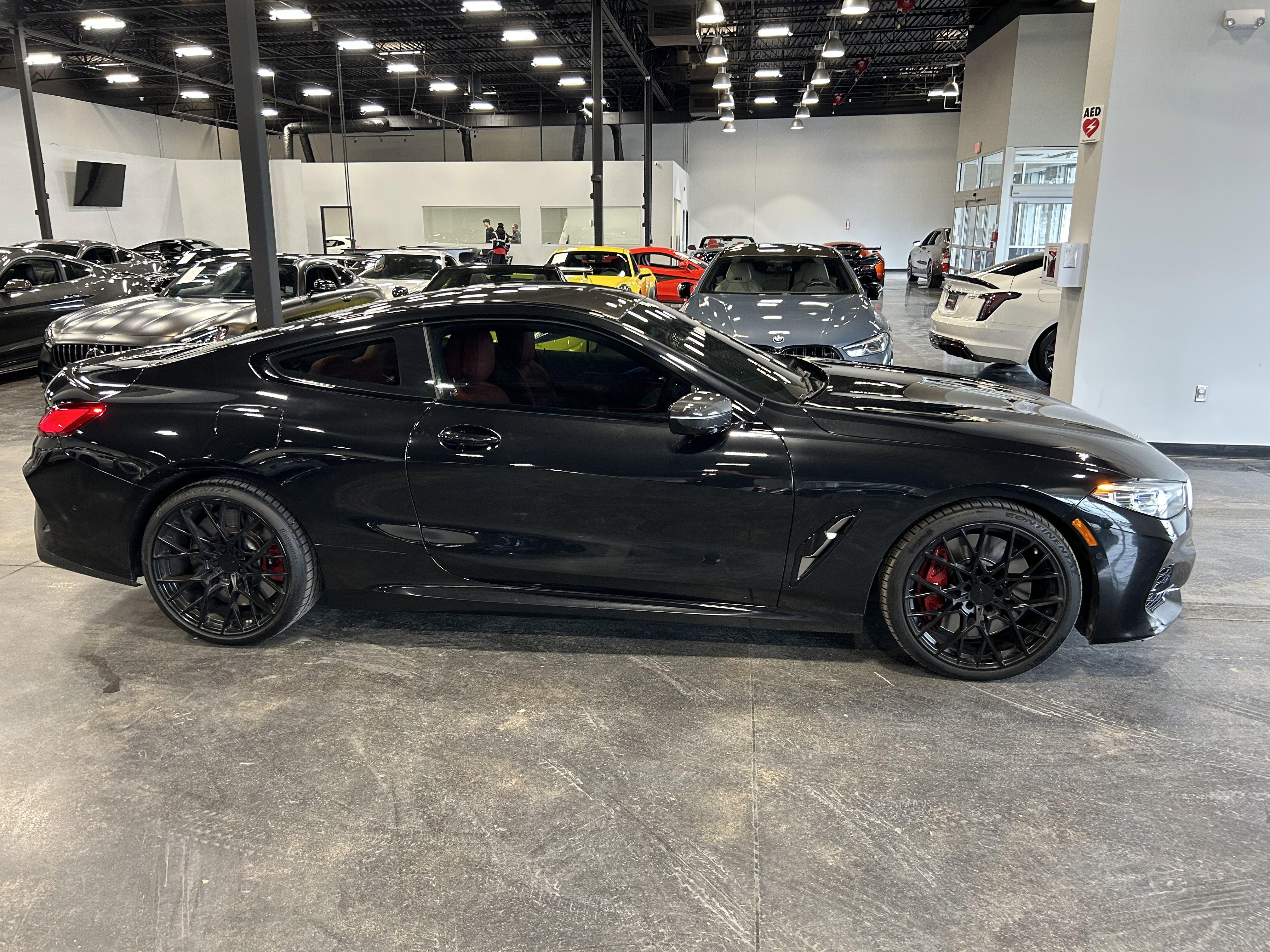 Used 2020 BMW M850i xDrive Coupe w/ M Carbon Exterior Package image 2