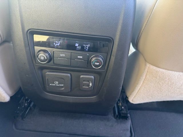 Used 2020 Buick Enclave Essence w/ Sound and Sites Package AWD/4WD image 14