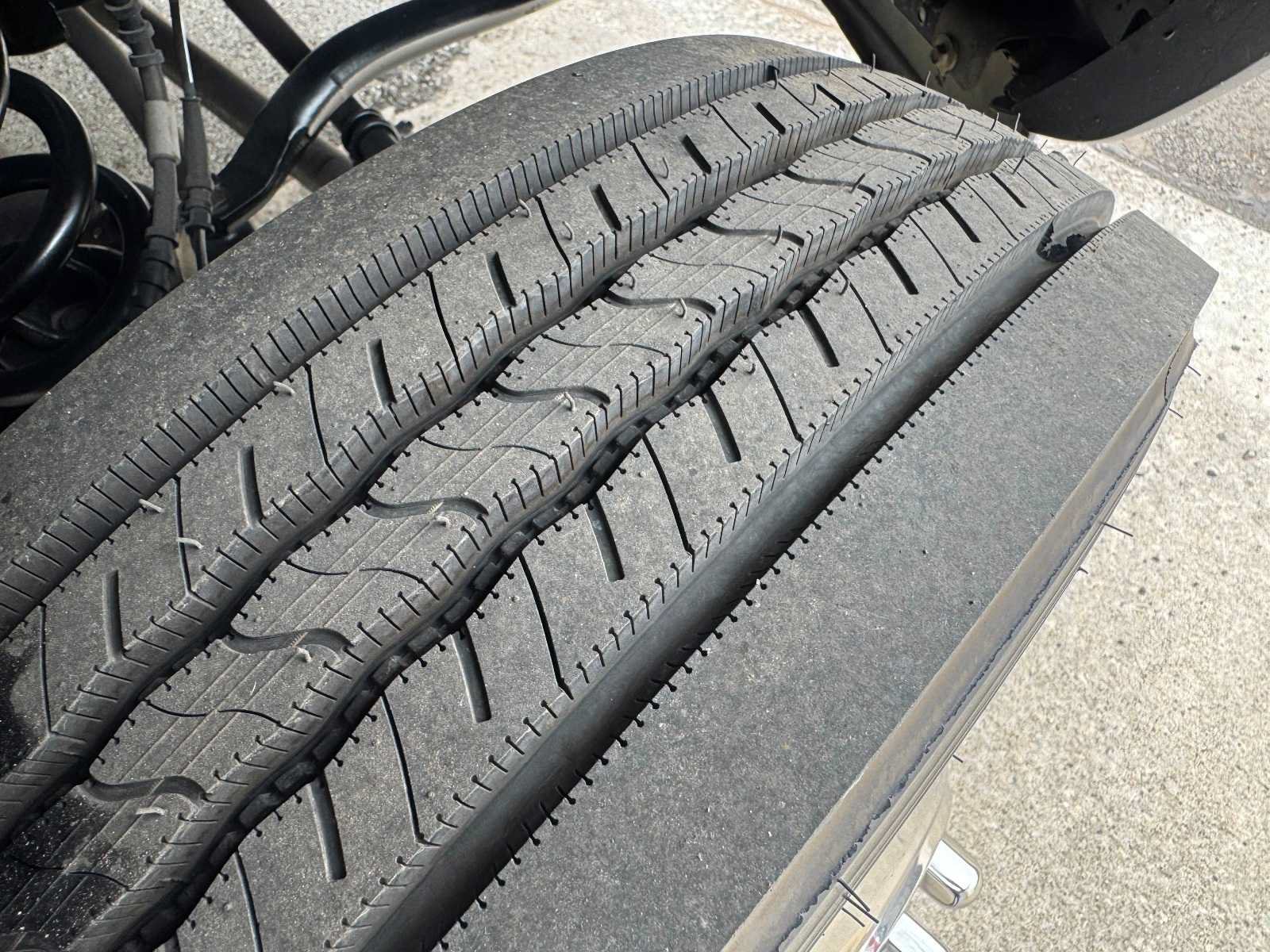 Used 2018 Ford F550 4x4 Regular Cab Super Duty image 13
