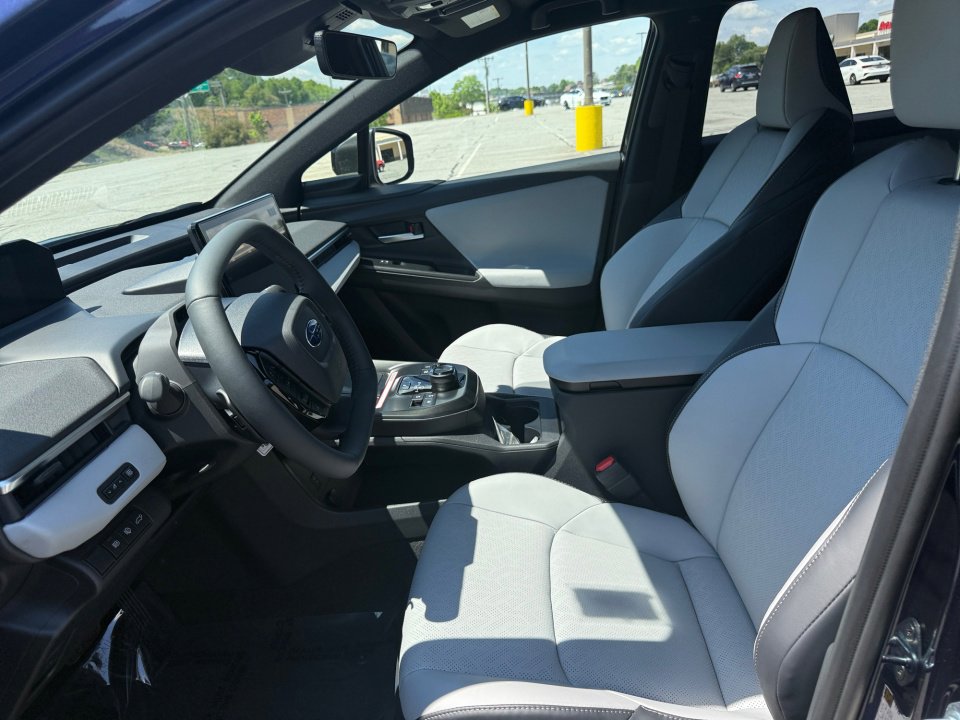 New 2026 Subaru Solterra AWD/4WD image 30