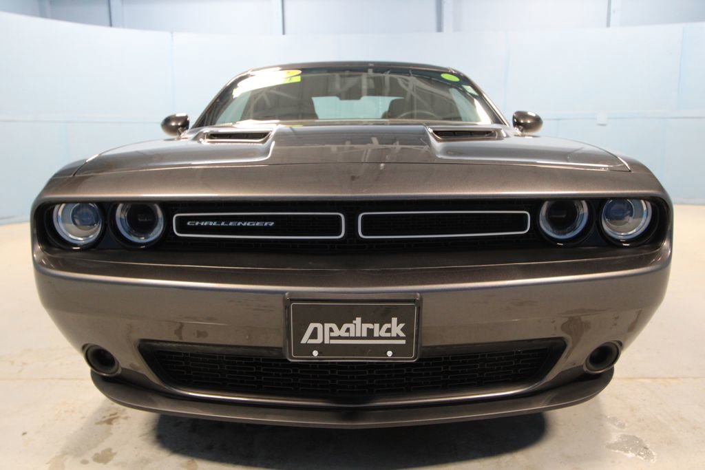 Used 2019 Dodge Challenger SXT image 20