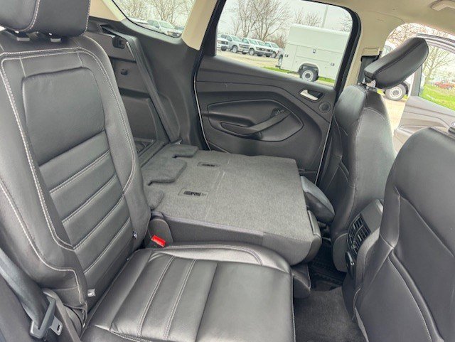 Used 2019 Ford Escape Titanium image 31
