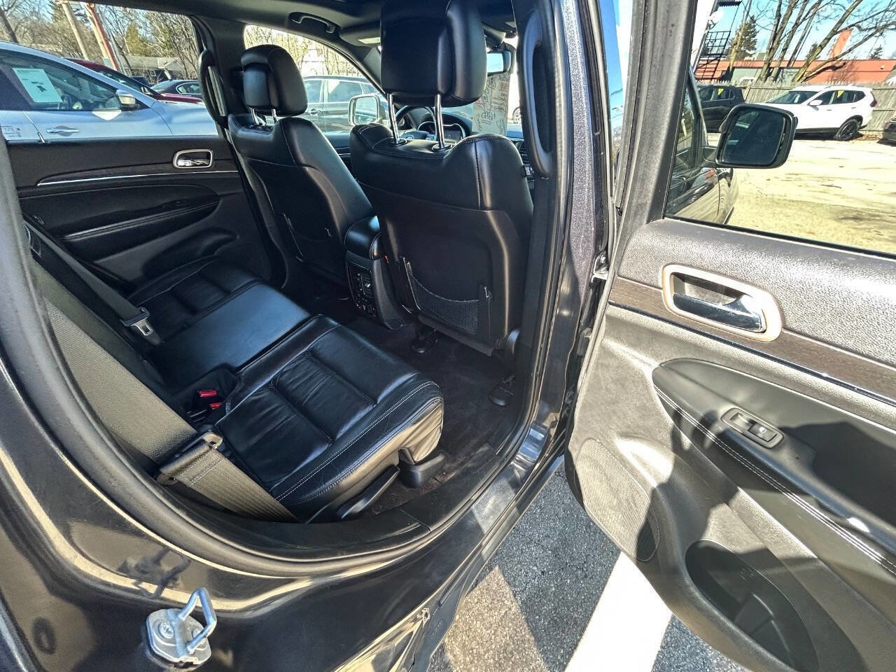 Used 2016 Jeep Grand Cherokee Limited image 9