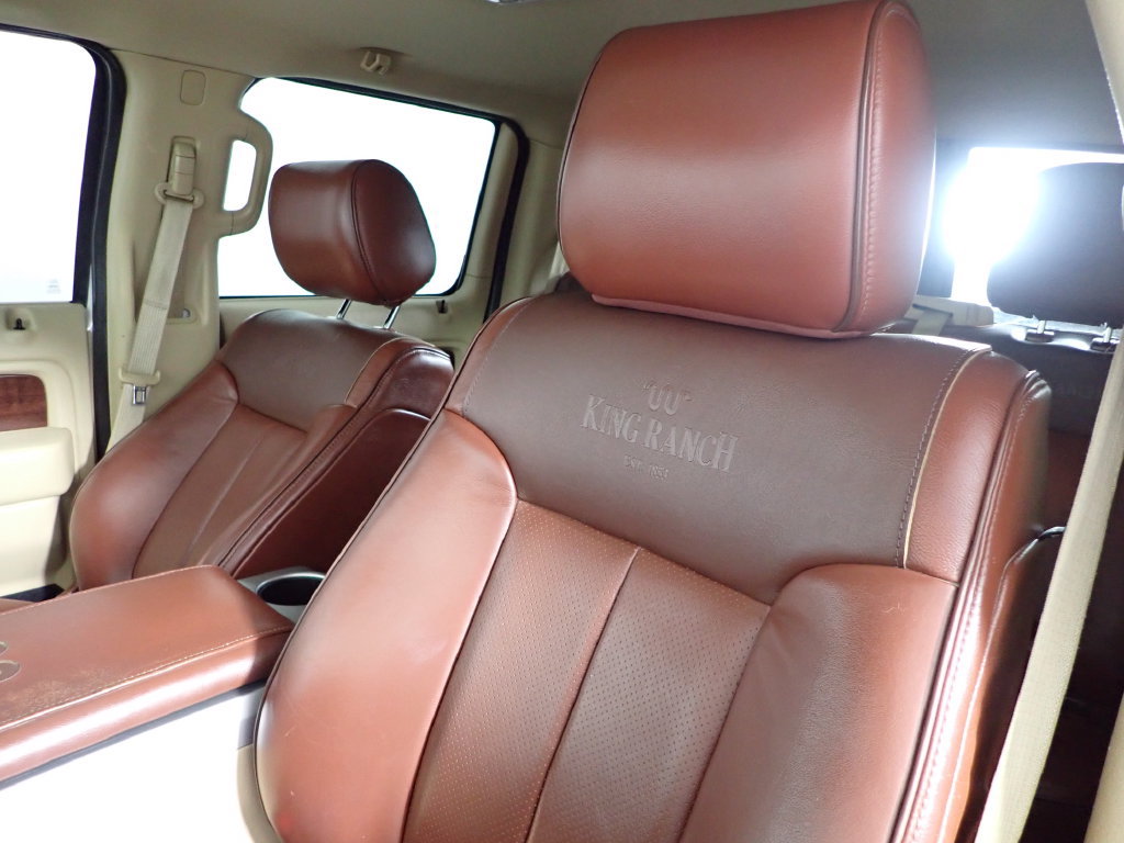 Used 2014 Ford F150 King Ranch w/ King Ranch Luxury Package AWD/4WD image 22