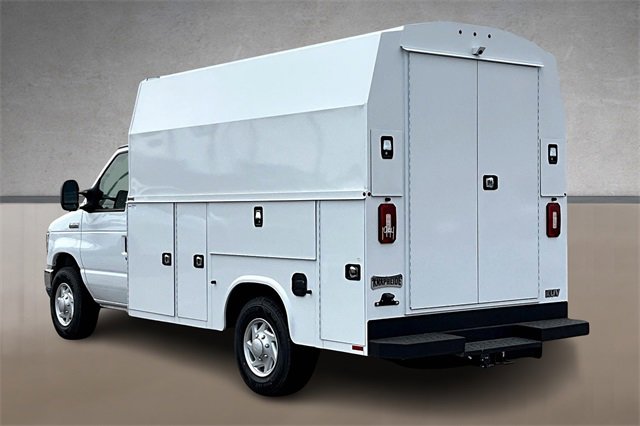 New 2026 Ford E-350 and Econoline 350 Super Duty w/ Power Equipment Group image 3