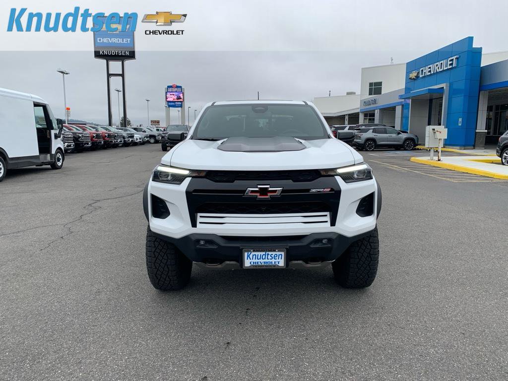 Used 2026 Chevrolet Colorado ZR2 w/ Technology Package image 2
