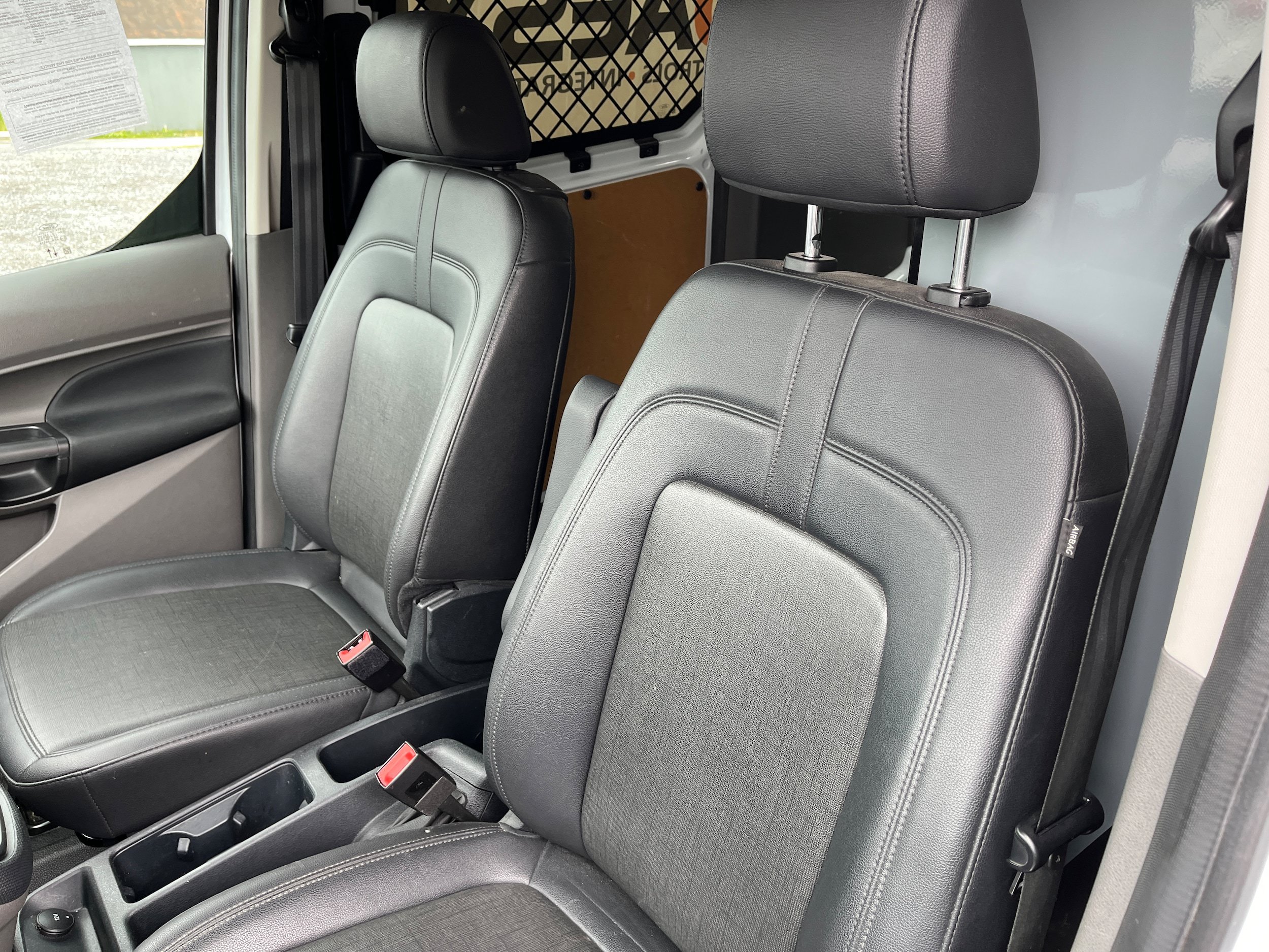 Used 2021 Ford Transit Connect XL FWD image 9