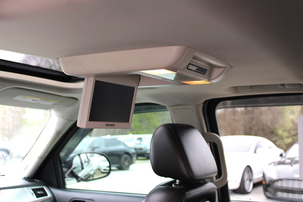 Used 2007 Cadillac Escalade EXT w/ Information Package image 28