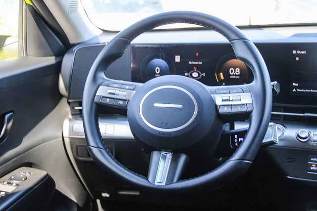 Certified 2025 Hyundai Kona SEL image 19